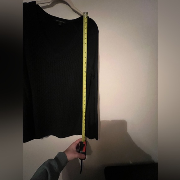 Navy Blue Women’s Banana Republic Sweater - Size Medium - Picture 6 of 8